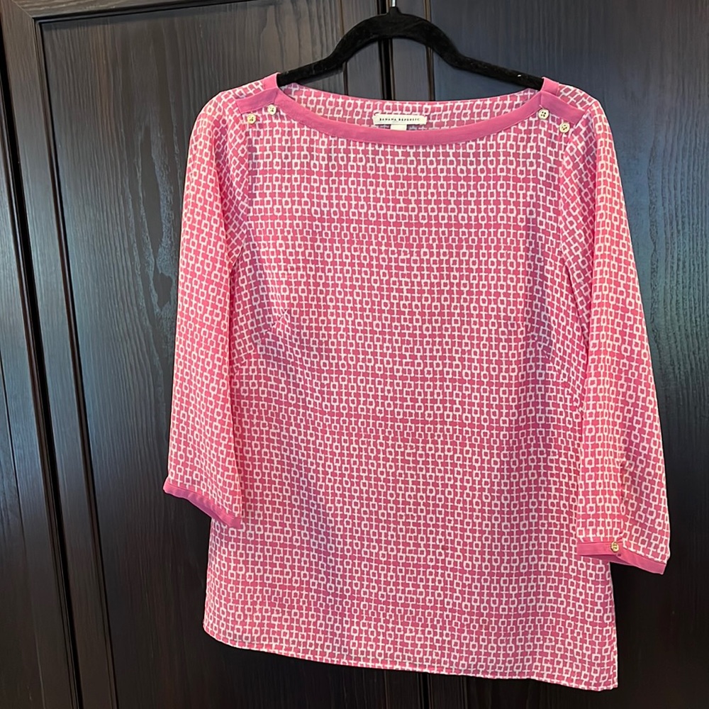 Top pink
